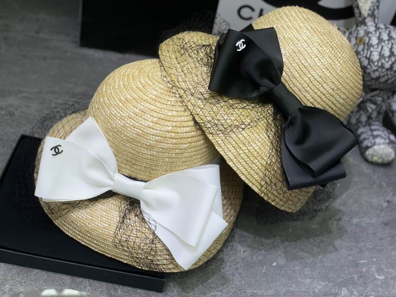 Chanel top hat dx134